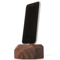 EcoDock - Wooden iPhone Dock-Walnuss EcoDock - Wooden iPhone Dock-Walnuss